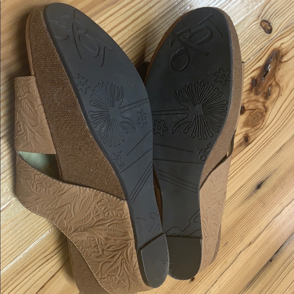 OTBT wedges - Picture 3 of 3